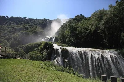 Umbria's Water Wonders: Clitunno, Spoleto & Marmore Falls