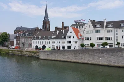 Discover Maastricht's Charm: A Private Half-Day Cultural & Culinary Tour