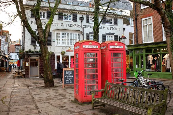 Ted Lasso Richmond Tour: See Film Sites!