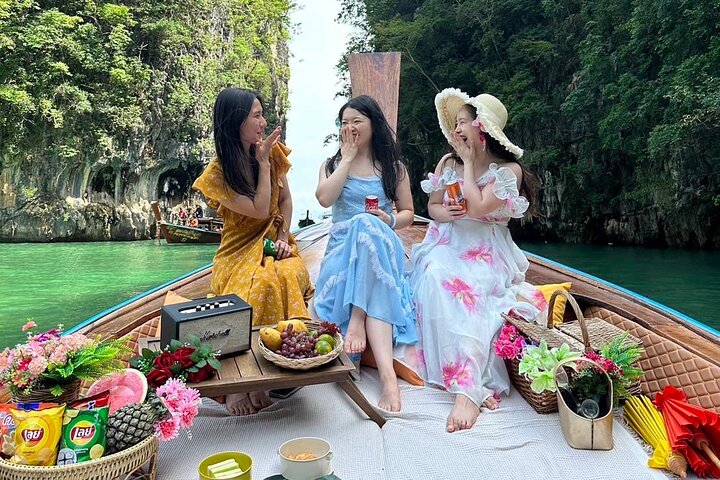Luxury Hong Island Escape: Private Longtail Boat Adventure in Krabi