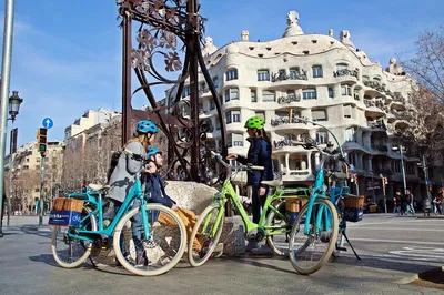 Glide Through Gaudí's Barcelona: An E-Bike Adventure