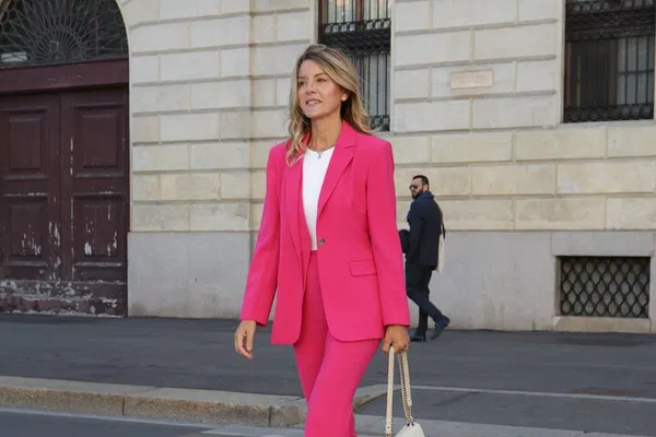 Milan's Exclusive Fashion Tour: Personal Shopper Experience