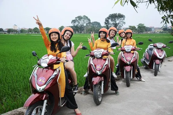 Hanoi's Countryside Unveiled: A Women-Led Motorbike Adventure