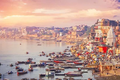 Unforgettable 5-Day Delhi, Varanasi & Agra Train & Car Tour: A Cultural Immersion