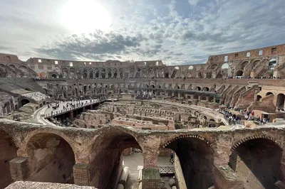 Colosseum Audio Tour: Explore Rome's Wonders Solo