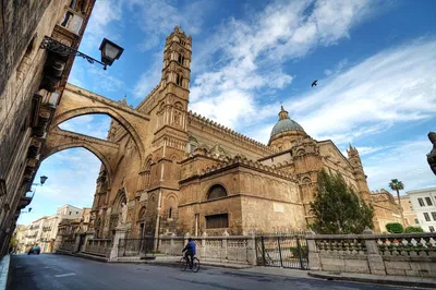 Unveiling Palermo's Soul: A UNESCO Heritage Walking Tour