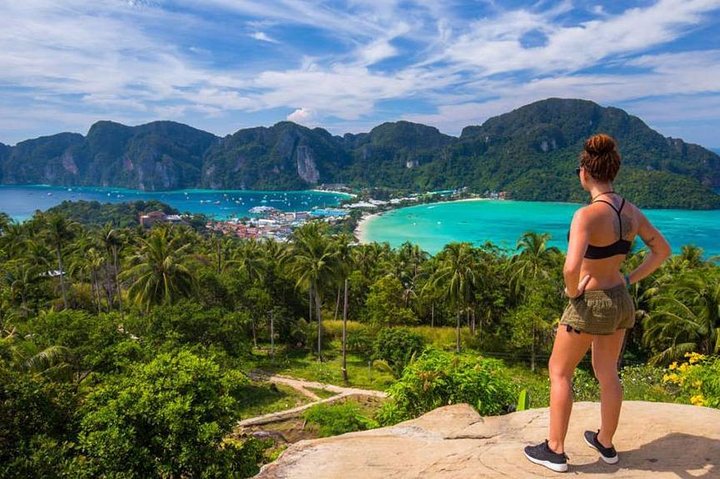 Phuket to Phi Phi Islands: Ferry Adventure & Island Escapes