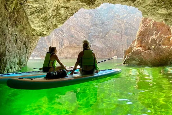 Emerald Cave Paddle Board Tour: Willow Beach Adventure