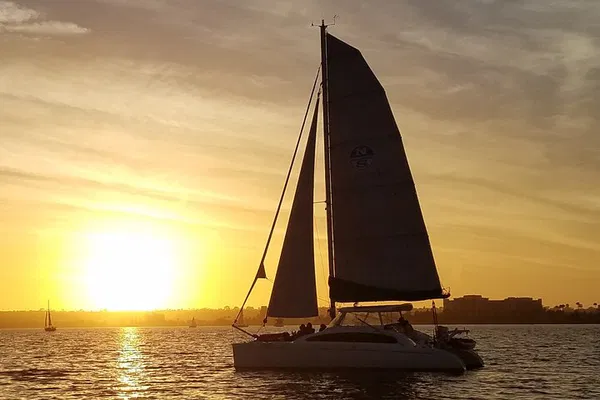 San Diego Sunset Catamaran Sail: Fun & Views!
