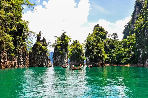 Khao Sok Lake Tour from Krabi: Rafting & Cave Hike