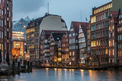 Bremen to Hamburg: A Personalized Road Trip with Hidden Gems