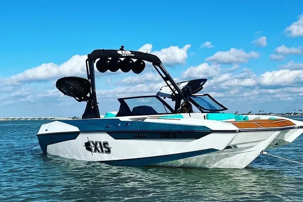 Clearwater Beach Private Watersports: Wakesurf, Wakeboard & Tubing Thrills!