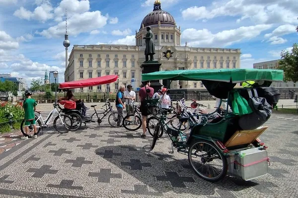 Berlin Rickshaw Tour: Uncover History & Culture in Comfort!