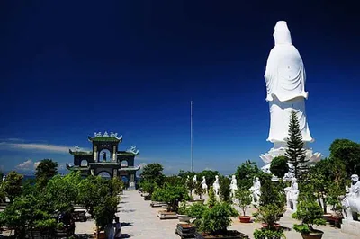 Discover Da Nang & Hoi An: A Full-Day Cultural & Natural Adventure
