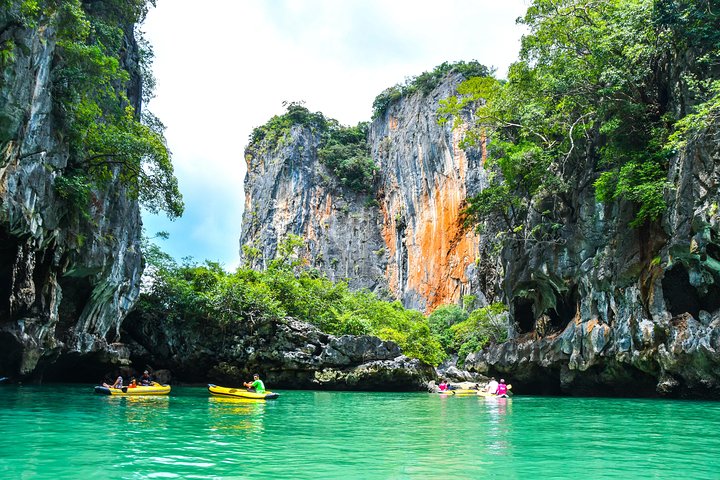 Phang Nga Bay & James Bond Island Tour by Big Boat