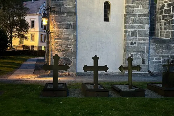 Bergen Ghost Tour: Haunted History Audio Adventure