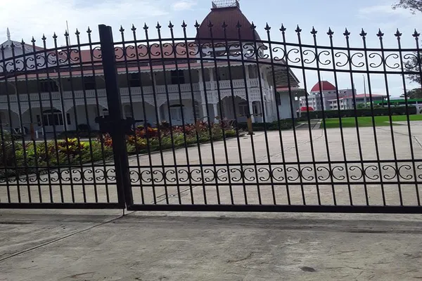 Unveiling Tongatapu: A Full Island Cultural & Historical Expedition