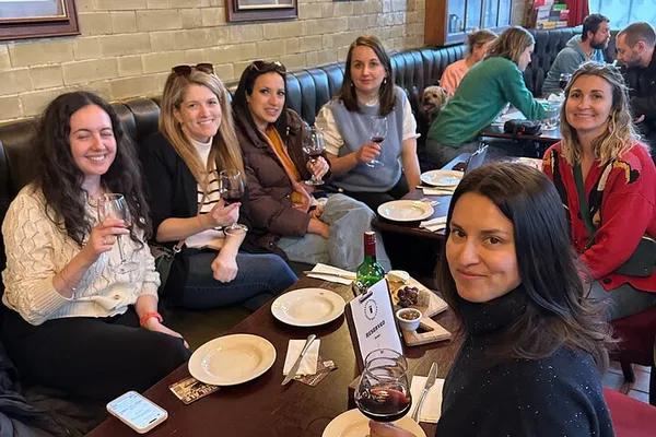 Manchester's Cottonopolis: Food, Drinks & History Tour