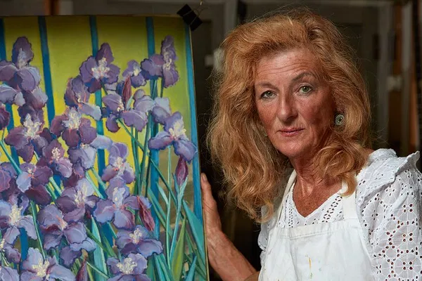 Unleash Your Inner Artist: Painting & Vineyard Views in Cognac