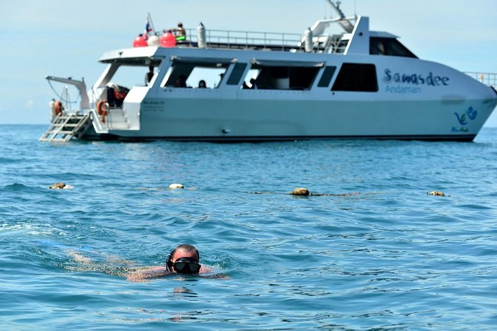Luxury Catamaran Adventure: Explore Phi Phi Islands from Phuket