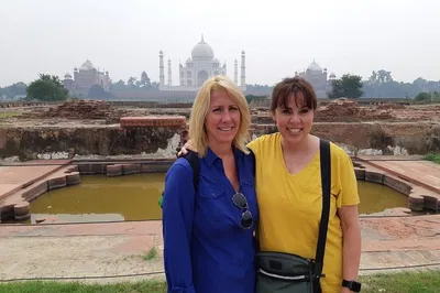 Unveiling Agra's Treasures: An Overnight Taj Mahal Journey by Car