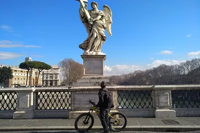Rome E-Bike Adventure: History, Views & Italian Lunch!