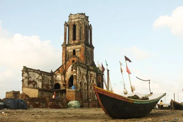 Vietnam's Coastal Life: A Photographer's Dream at Fishing Villages