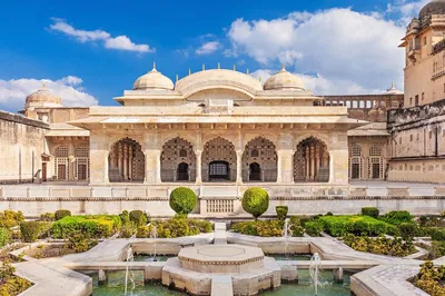 Unveiling Jaipur's Royal Legacy: A Half-Day Fort Adventure