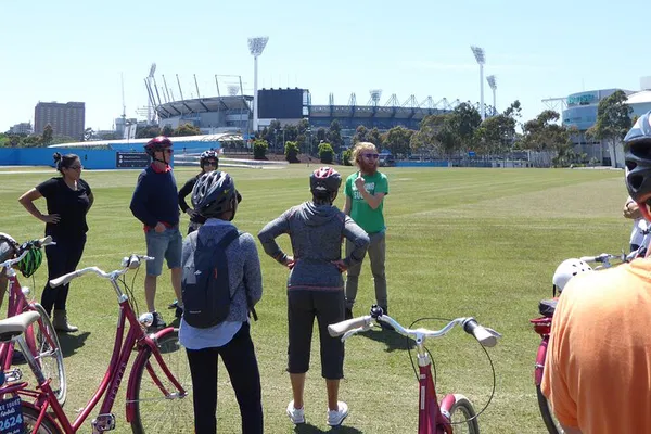 Melbourne E-Bike Adventure: Explore the City with Ease!