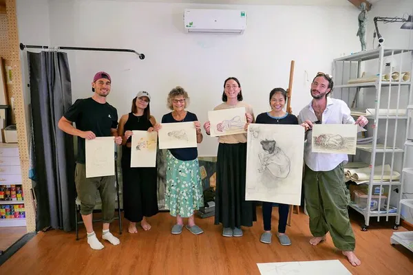 Unleash Your Inner Artist: Life Model Drawing in Hanoi's Creative Hub
