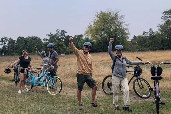 Victoria eBike Tour: City Highlights & Hidden Gems