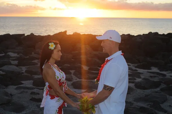 Waikiki Sunrise Photo Adventure: Capture Hidden Island Views