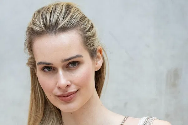 Milan Photo Magic: Capture Your Iconic Italian Moments!