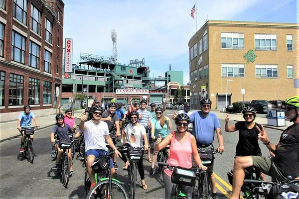 Boston's Best: Explore History & Landmarks on Two Wheels!