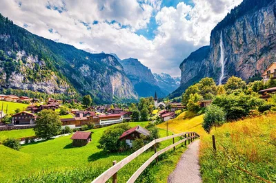 Discover Swiss Alps: A Private Day Trip to Allmendhubel & Lauterbrunnen from Zurich