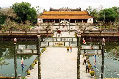 Hue Day Trip from Chan May Port: Private Tour