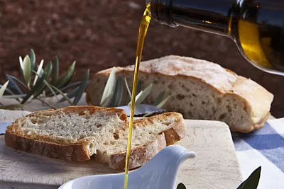 Taste of Liquid Gold: EVOO Adventure in Cuenca's Oil Mill