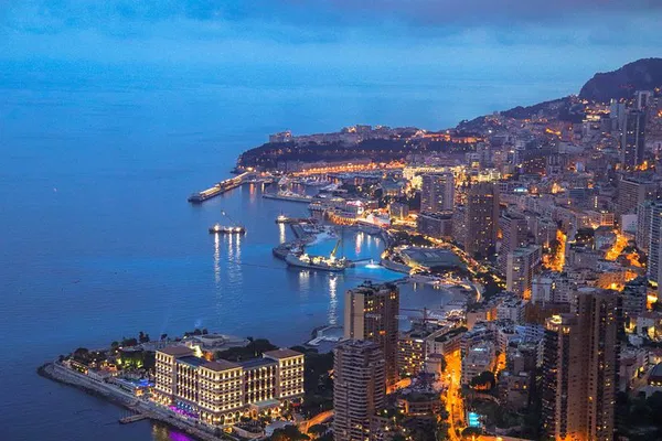 Monaco's Glamorous Night: A Private Evening of Luxury & Thrills