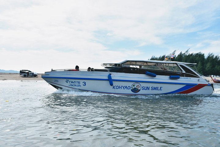 Speed Boat Bliss: Railay Beach to Koh Yao Noi Adventure