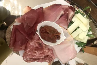 Florence Food Tour: Taste Local Delights & Wine