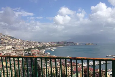 Luxury Private Transfer: Rome to Naples in Style & Comfort