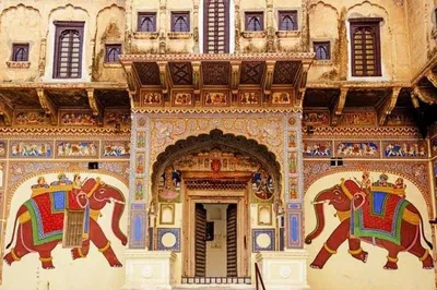 Unveiling Shekhawati's Painted Wonders: A Day Trip from Jaipur