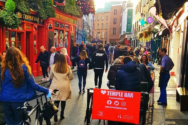 Dublin Private Walking Tour: Uncover Hidden Gems