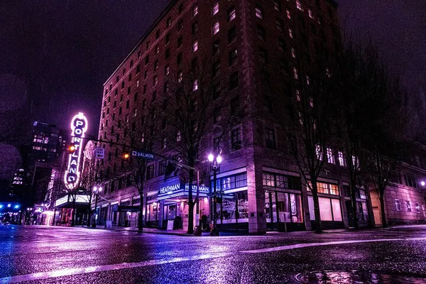 Portland Ghost Tour: Uncover Haunted History!