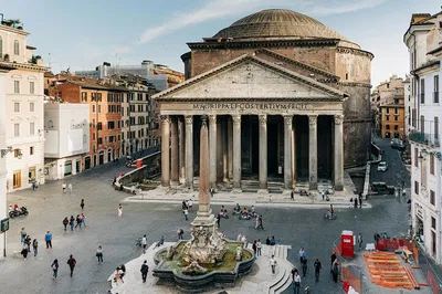 Effortless Pantheon: Skip the Line and Dive into Roman History