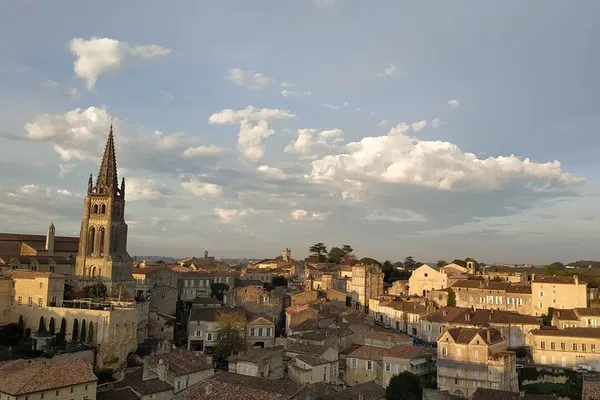 Unveiling Saint-Émilion's Charm: A Historical Walking Adventure
