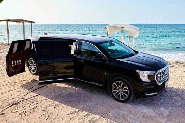 Cancun Limo: Airport to Puerto Morelos in Style!
