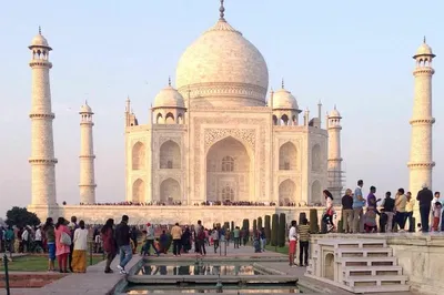 Taj Mahal Sunrise Spectacle: An Agra Overnight Experience
