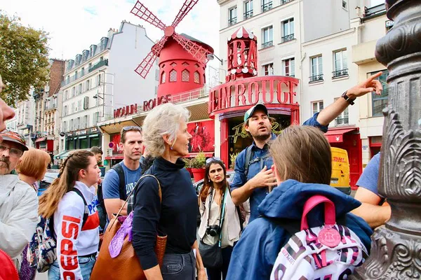 Paris Top Sights: Fun Half-Day Walking Tour
