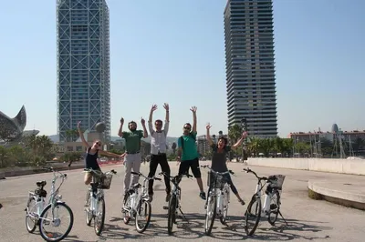 Discover Barcelona's Charm: An Unforgettable Bike Tour Adventure!